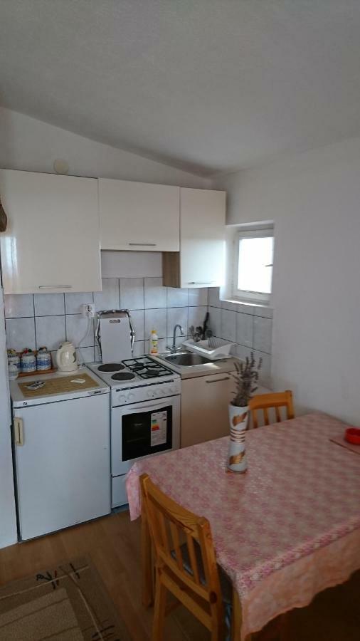 פרימוסטן Apartmani Kocka מראה חיצוני תמונה