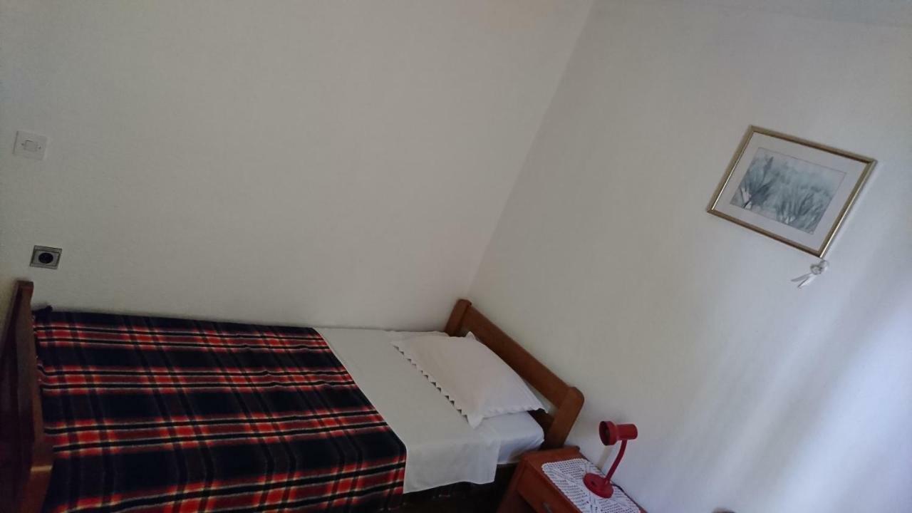פרימוסטן Apartmani Kocka מראה חיצוני תמונה